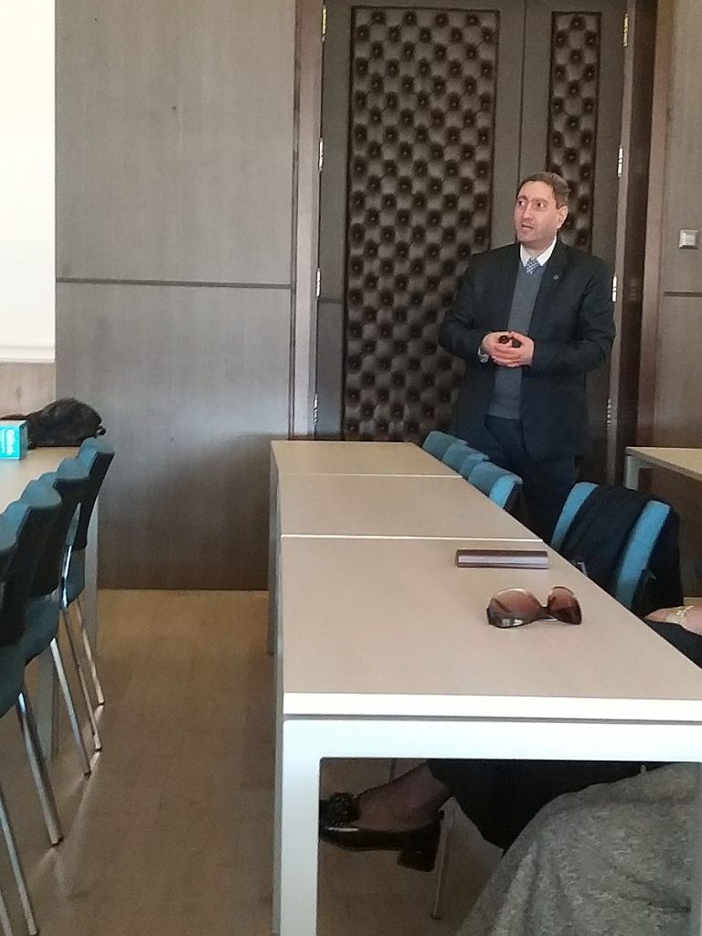 Conf.dr.farm.George Dan Mogoșanu