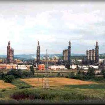 Istoria cercetării românești pentru apa grea, o paradigmă kuhniană